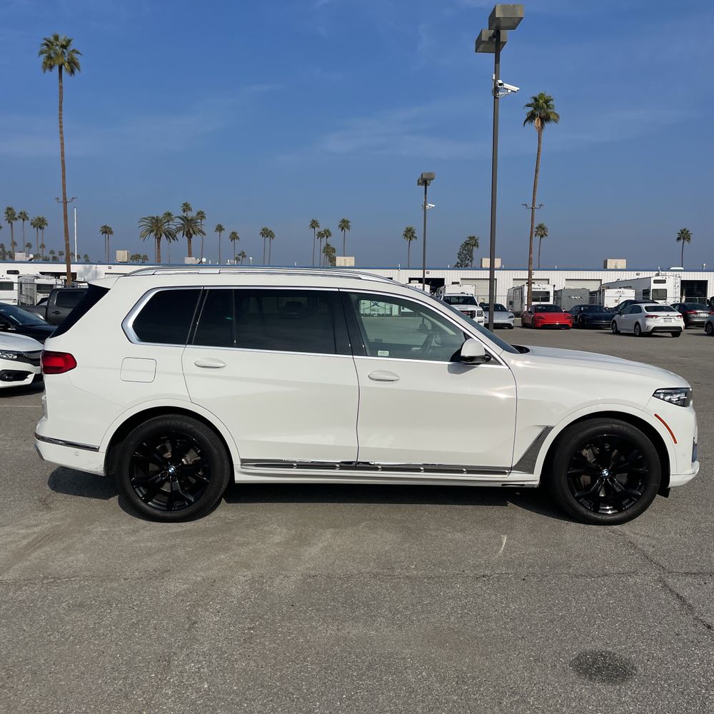 2021 BMW X7 XDrive40i