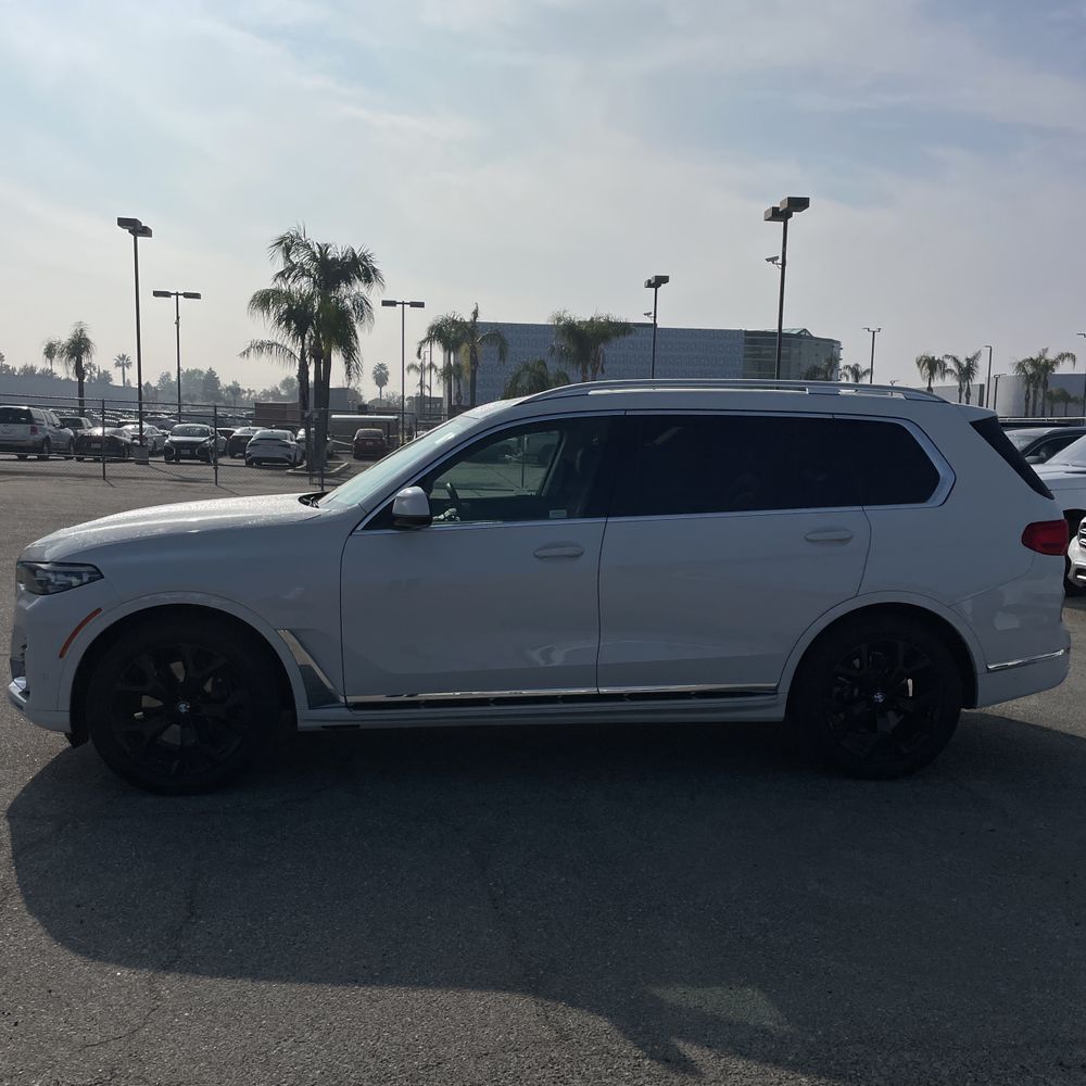 2021 BMW X7 XDrive40i