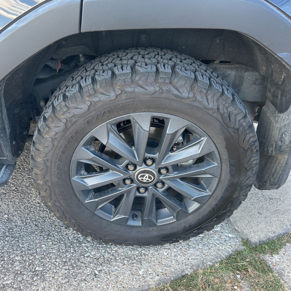 2024 Toyota Land Cruiser Base