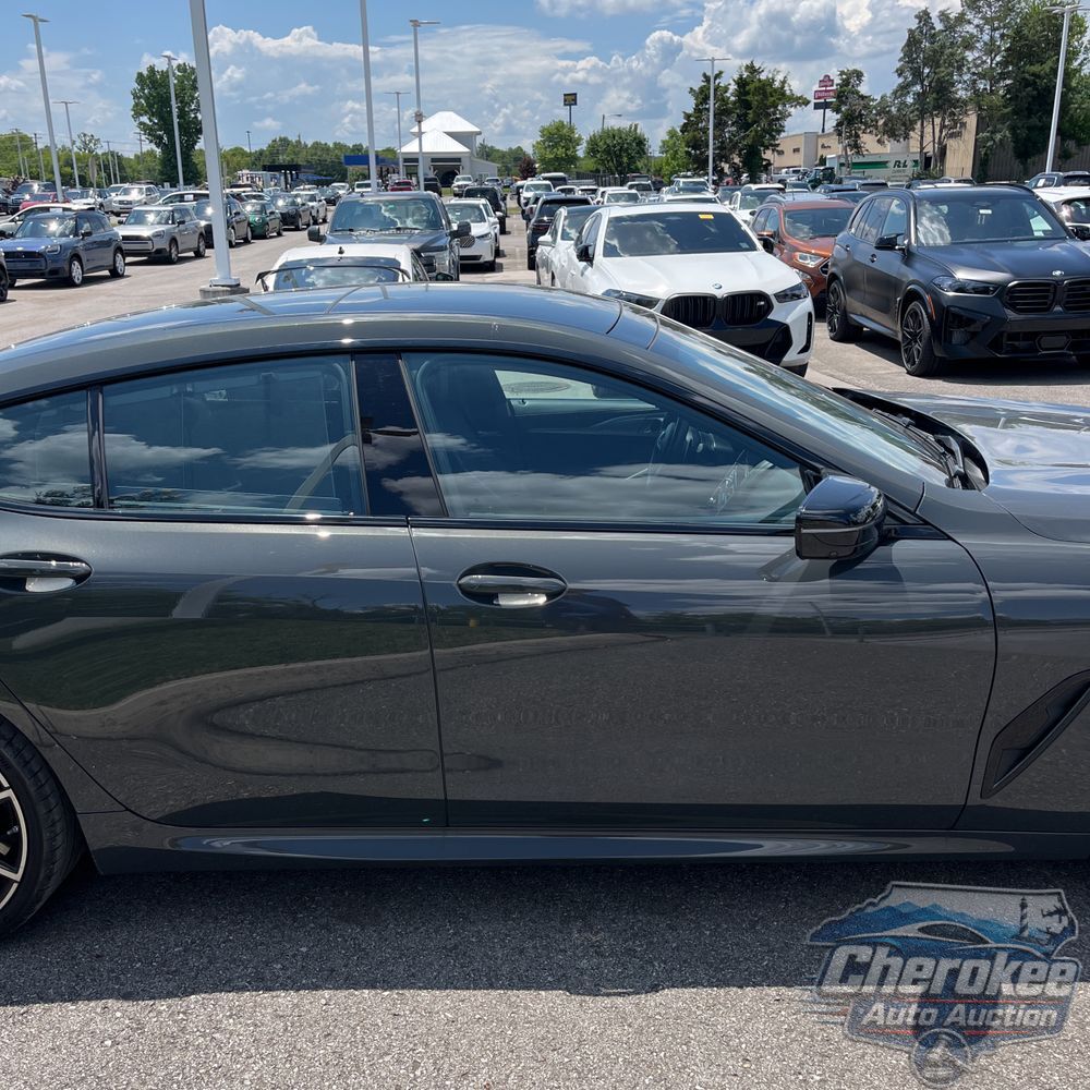 2024 BMW 8-Series M850xi