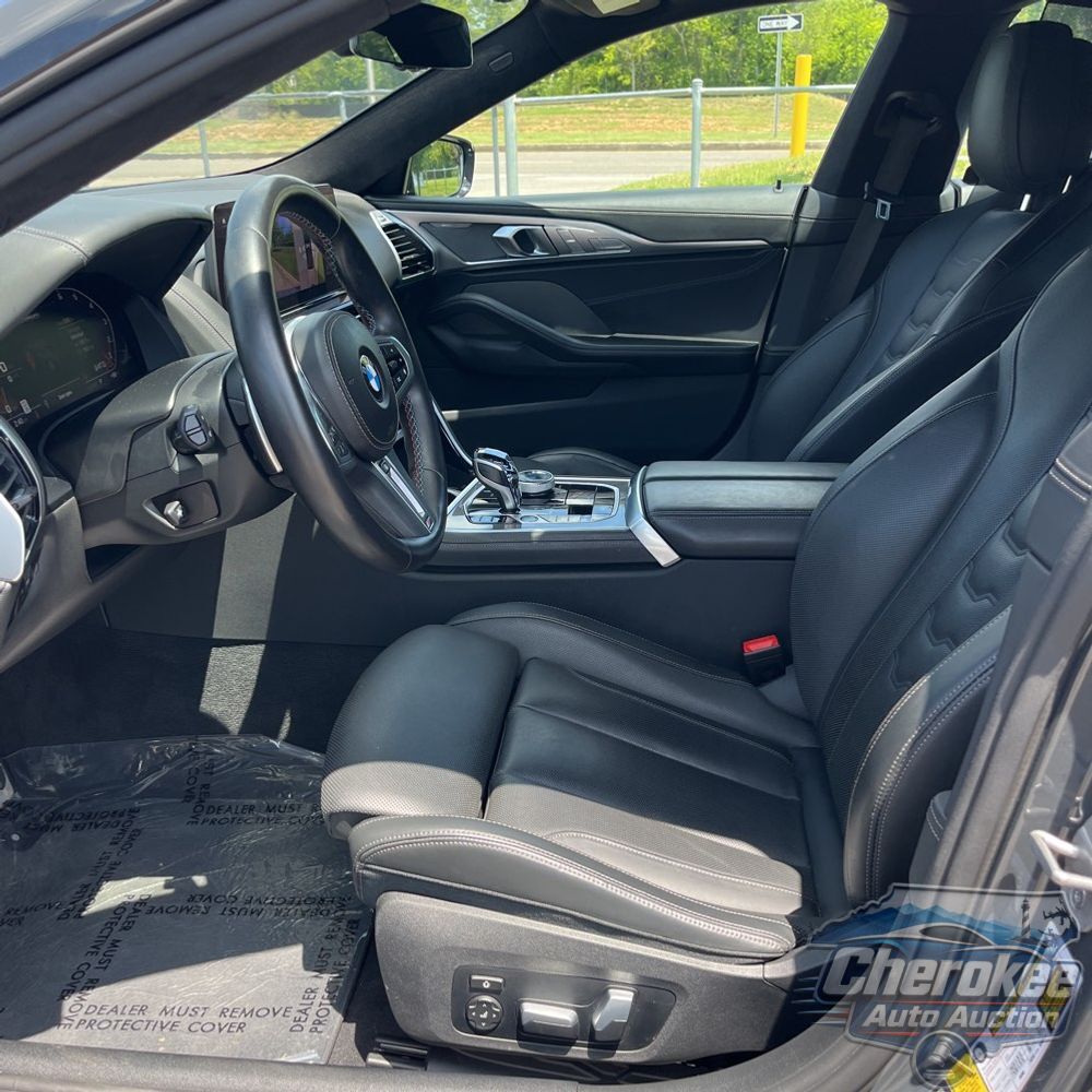 2024 BMW 8-Series M850xi