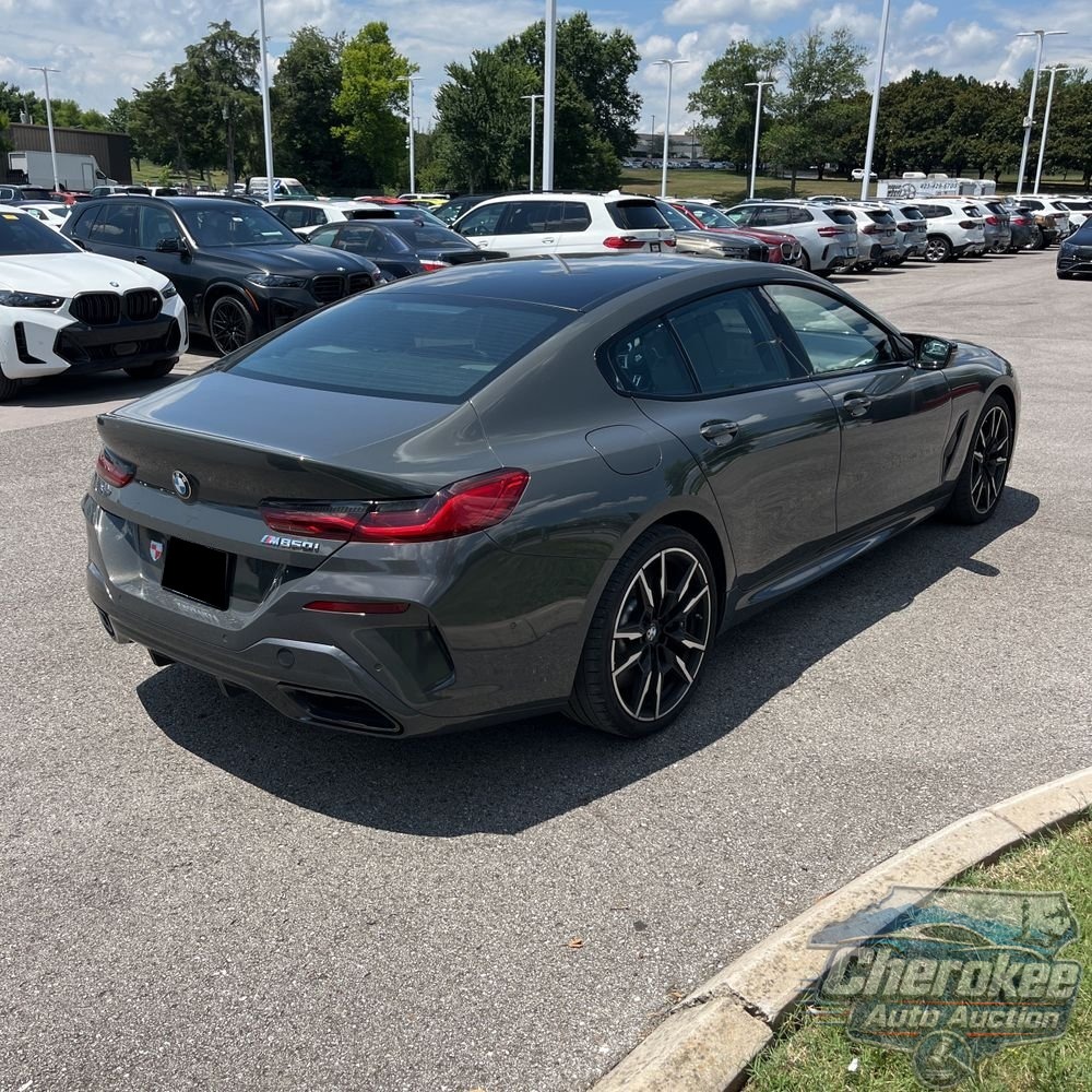 2024 BMW 8-Series M850xi