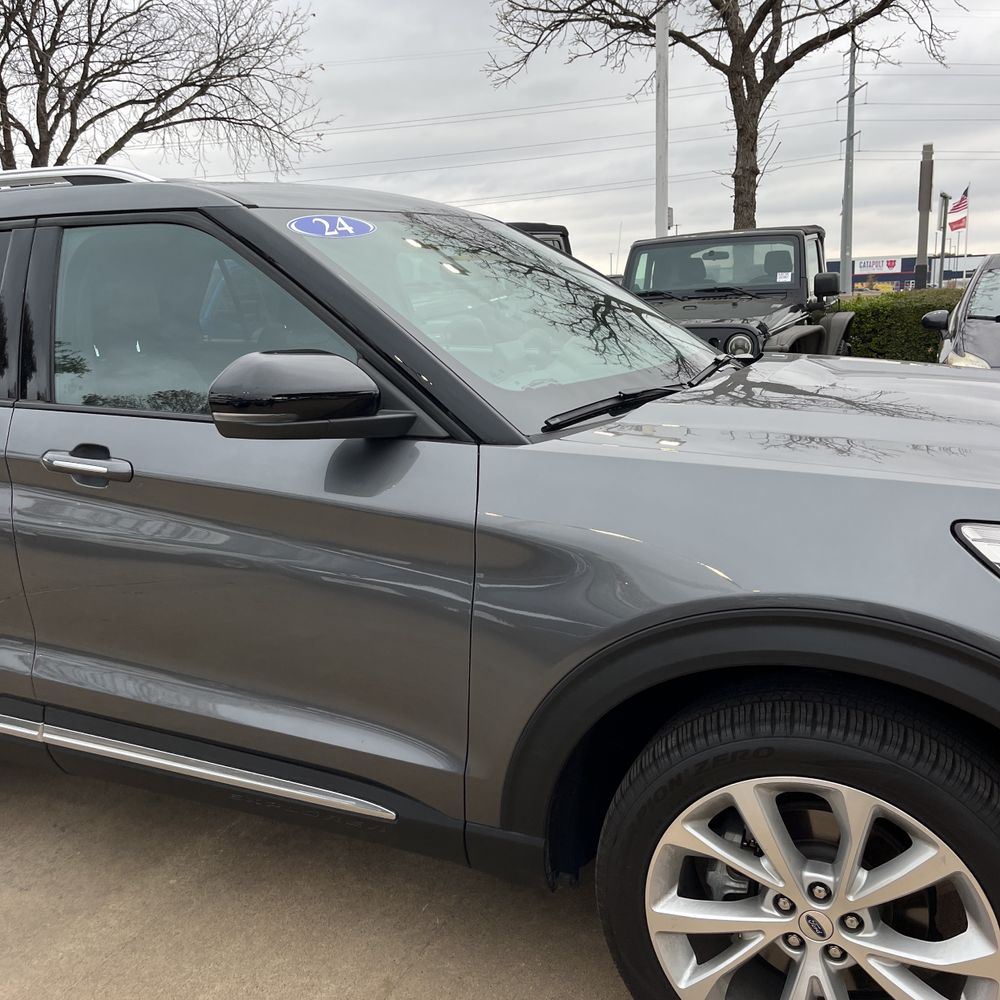 2024 Ford Explorer Platinum