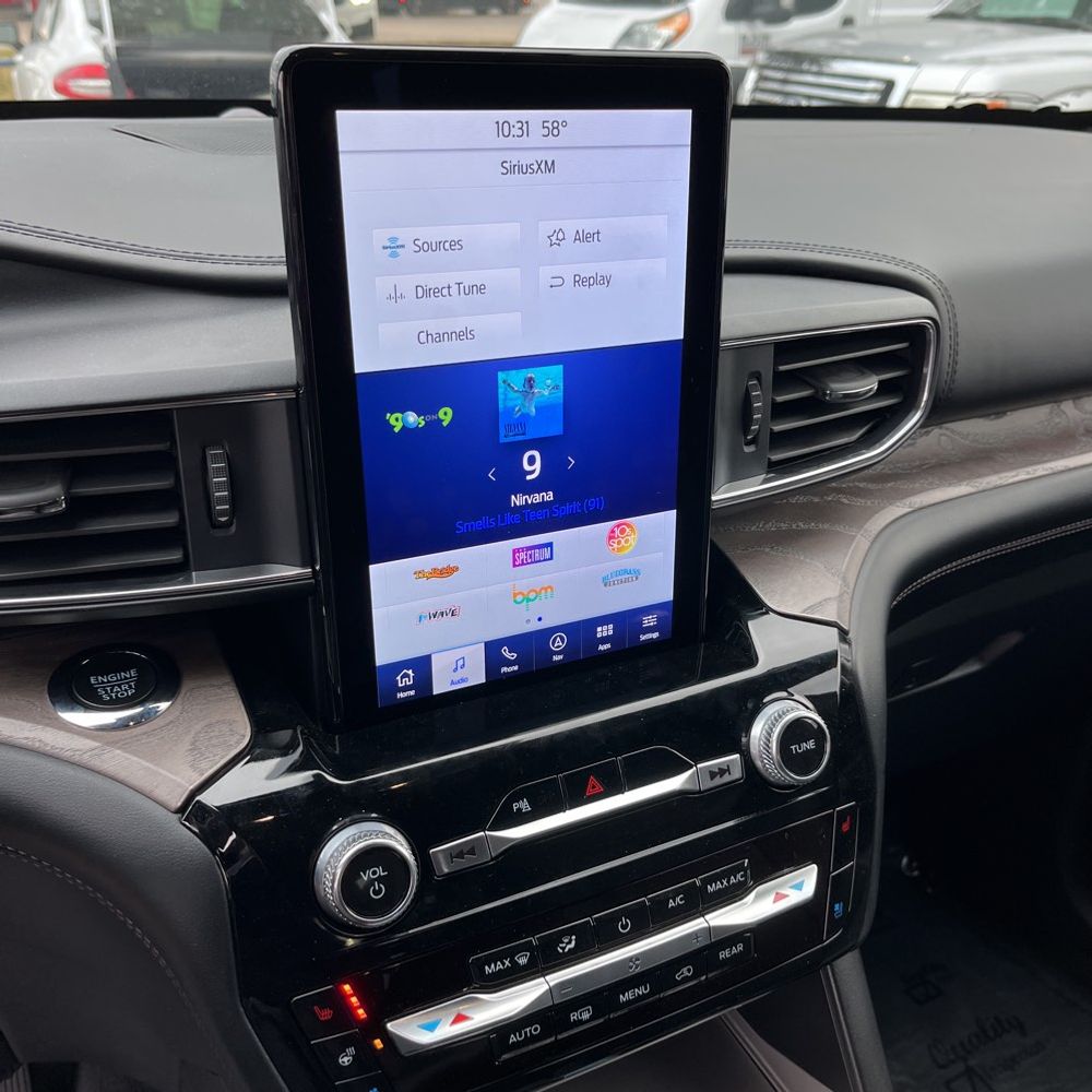 2024 Ford Explorer Platinum
