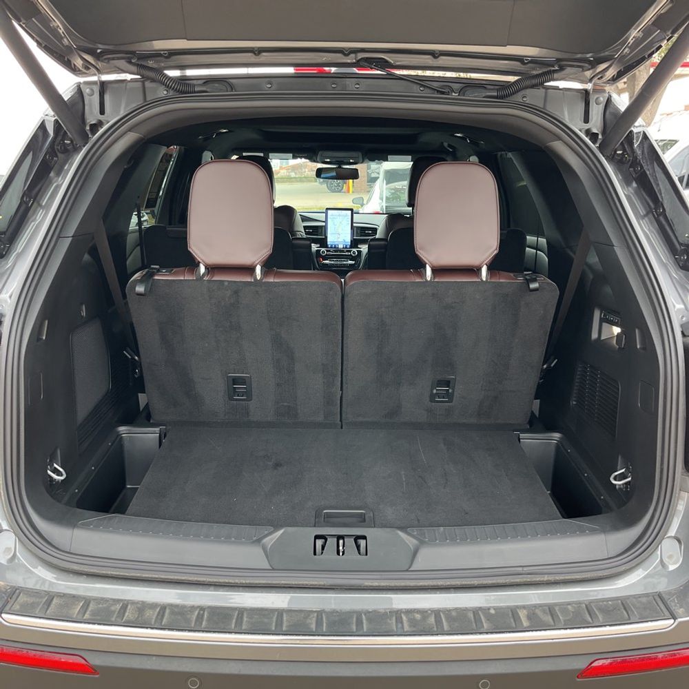 2024 Ford Explorer Platinum