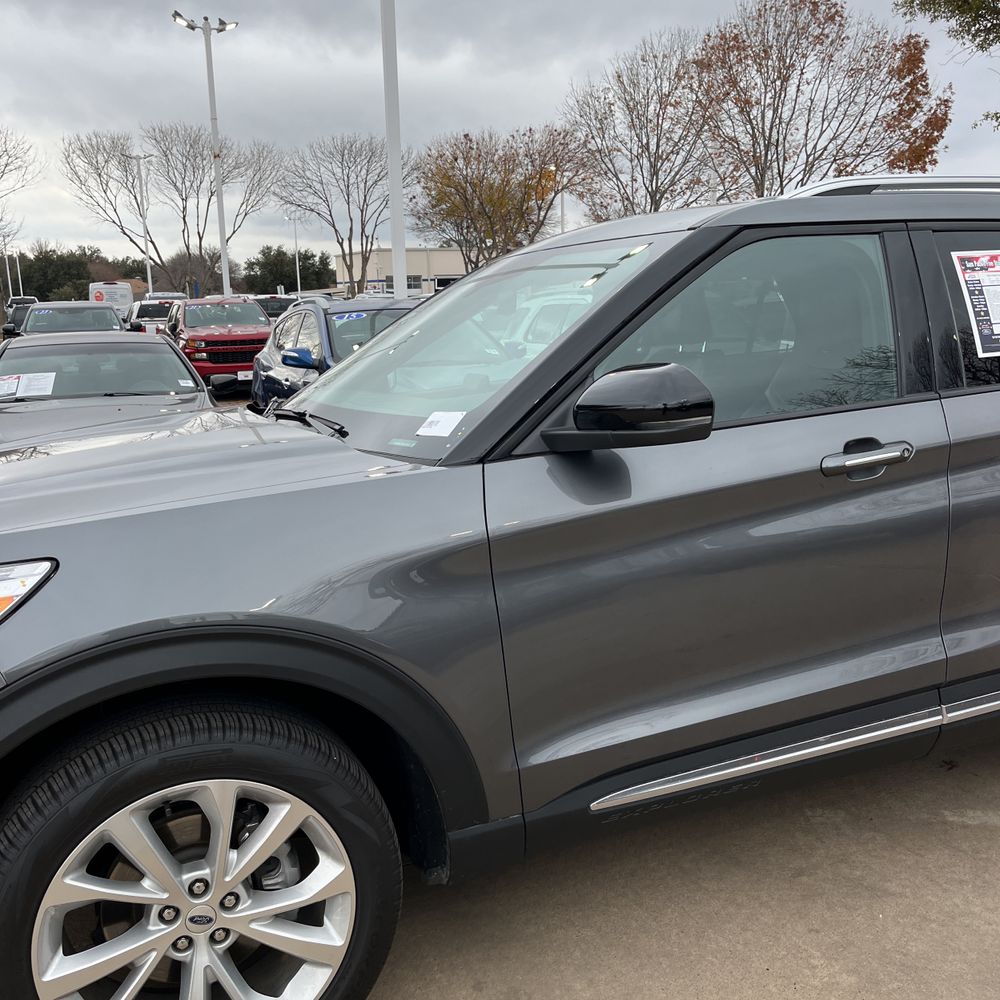 2024 Ford Explorer Platinum