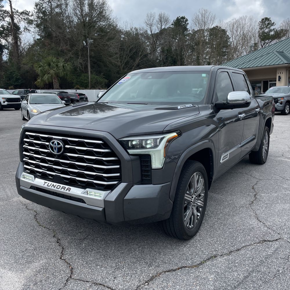 2023 Toyota Tundra Capstone HV