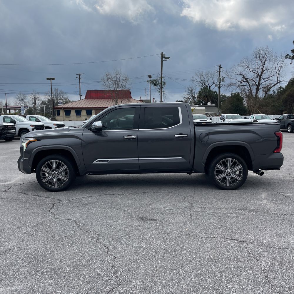 2023 Toyota Tundra Capstone HV