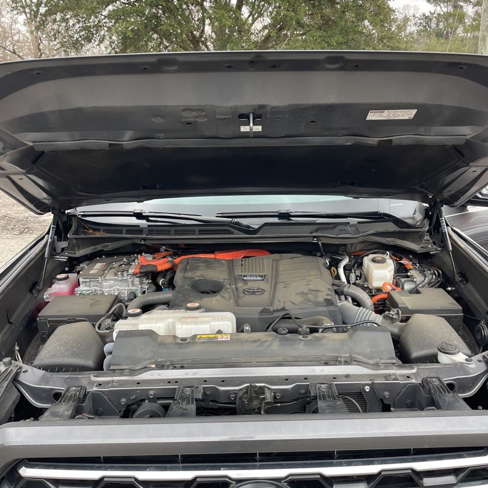 2023 Toyota Tundra Capstone HV