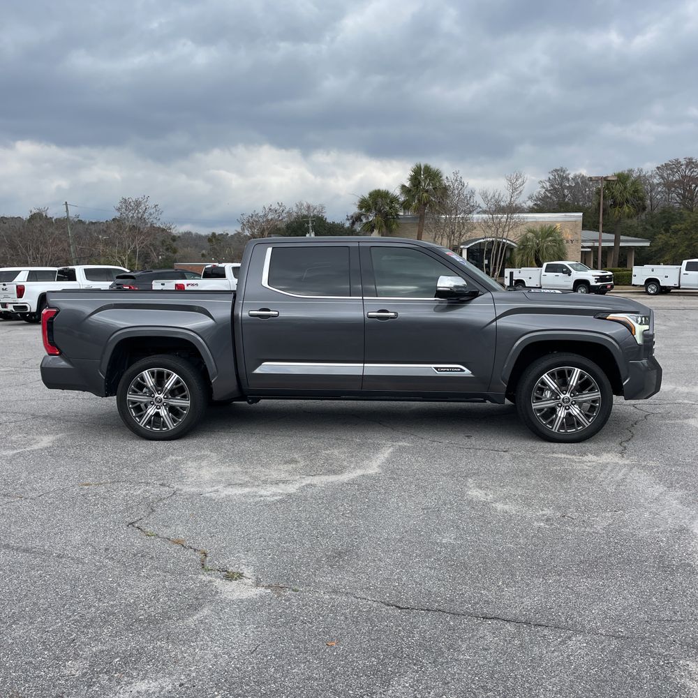 2023 Toyota Tundra Capstone HV