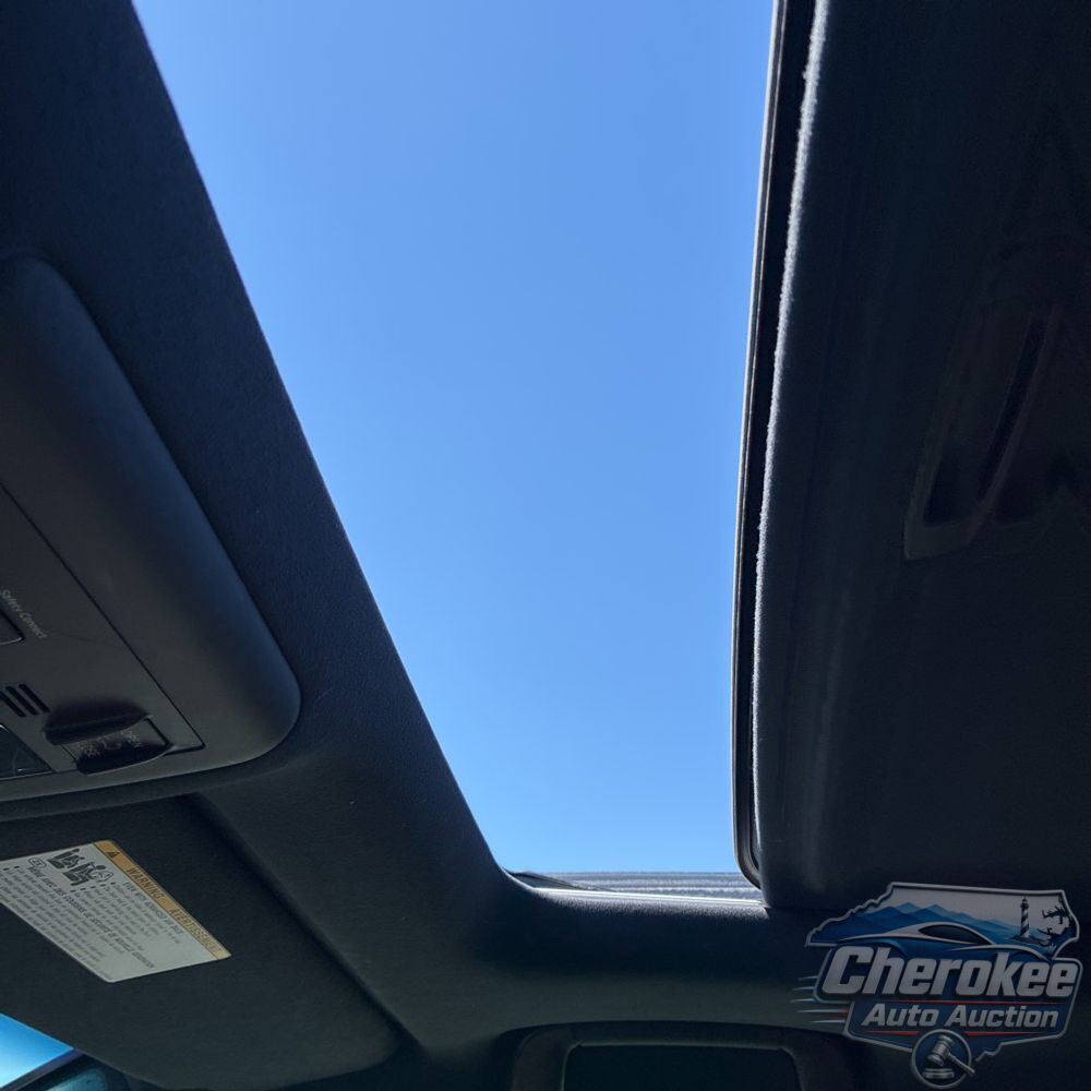 2018 Toyota Land Cruiser Base