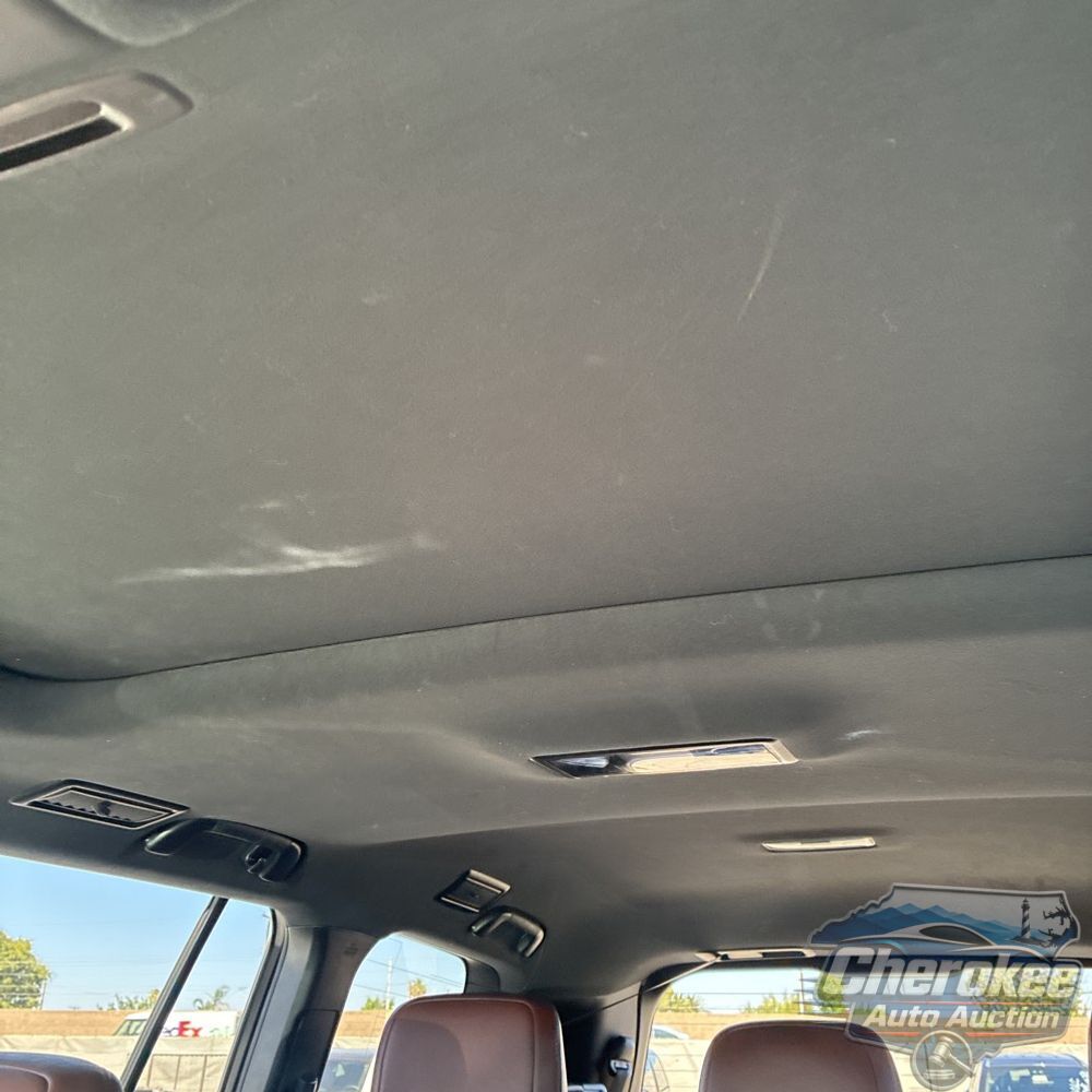 2018 Toyota Land Cruiser Base