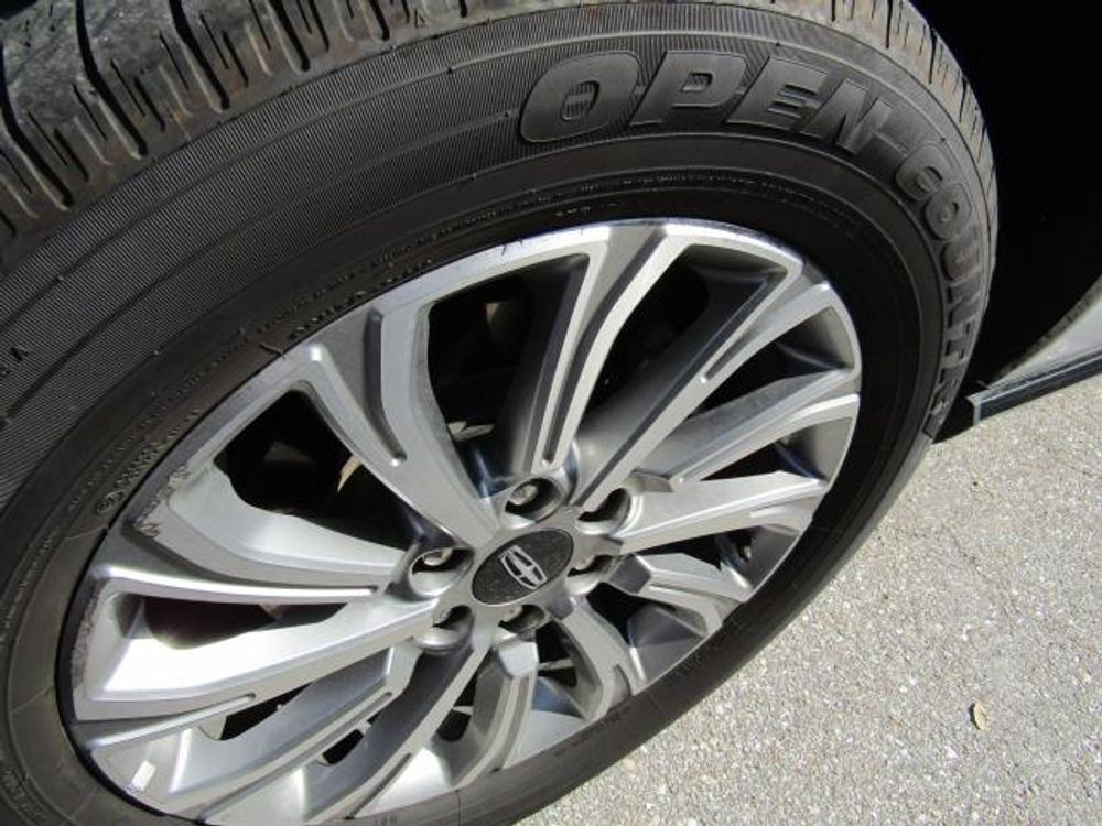 2023 Lincoln Navigator Standard