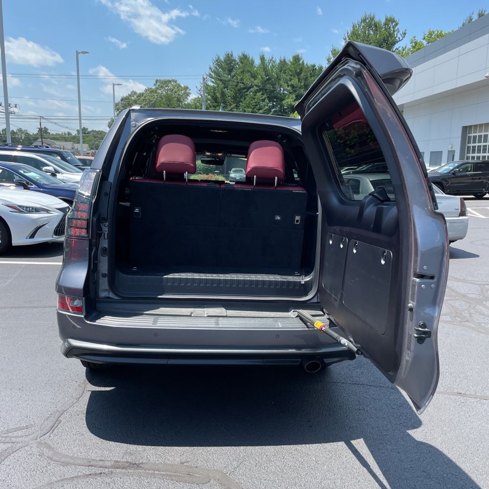 2023 Lexus GX 460 Luxury