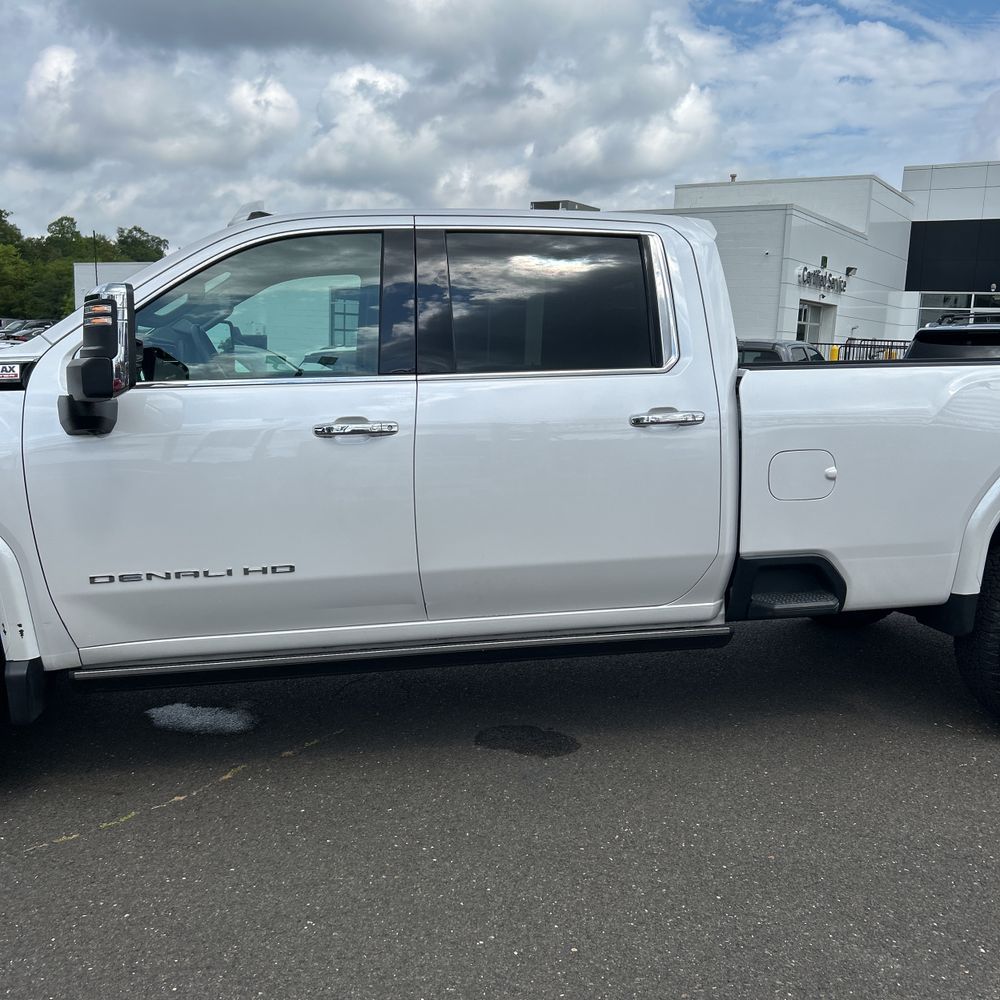 2024 GMC Sierra 3500HD Denali