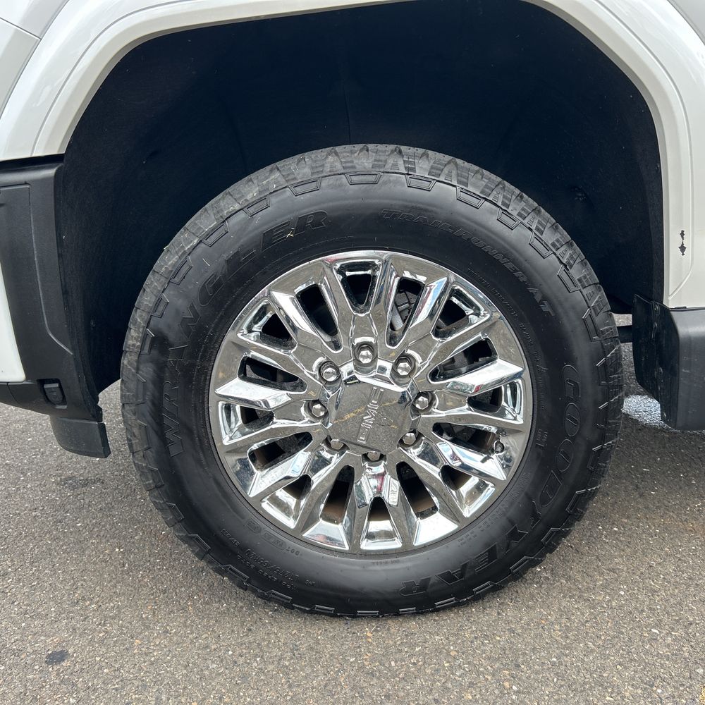 2024 GMC Sierra 3500HD Denali