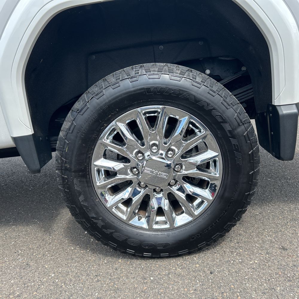 2024 GMC Sierra 3500HD Denali