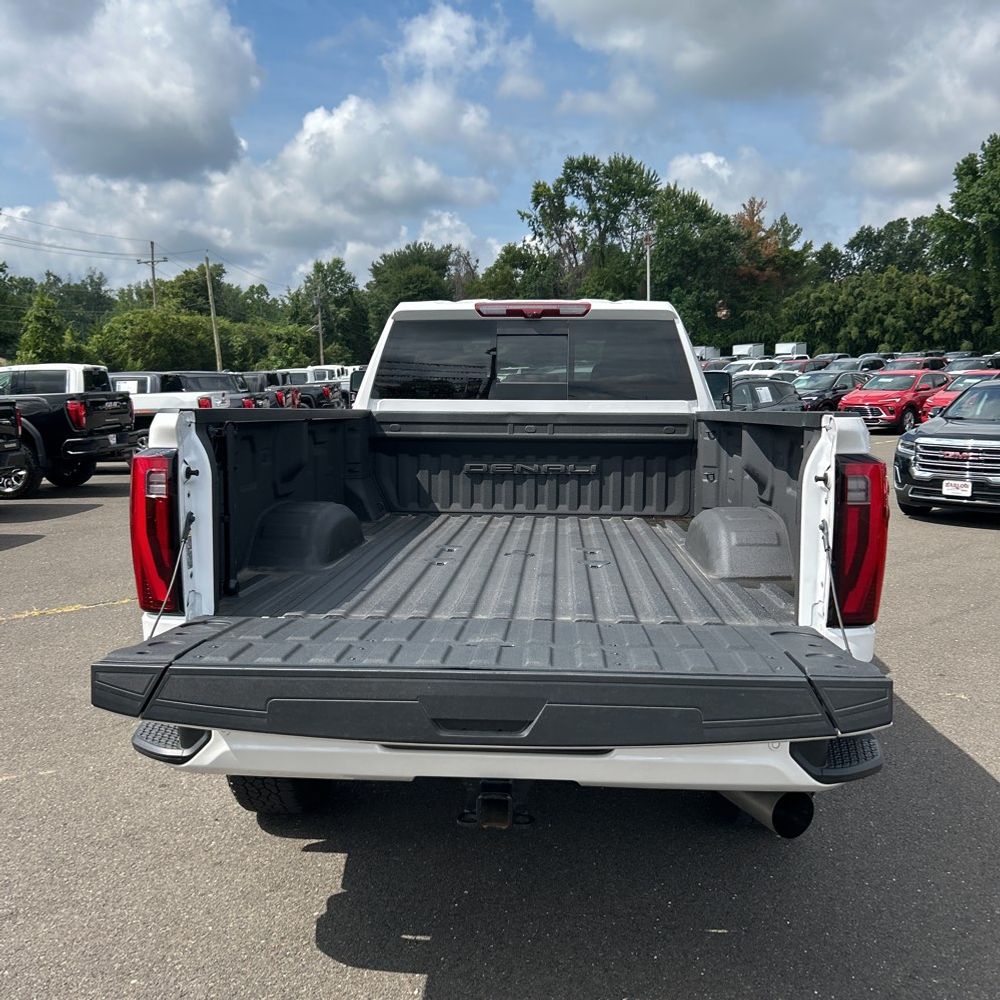 2024 GMC Sierra 3500HD Denali