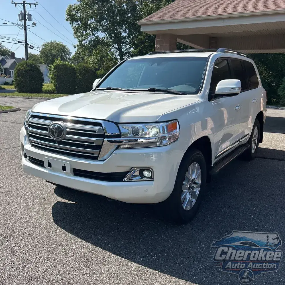 2019 Toyota Land Cruiser Base