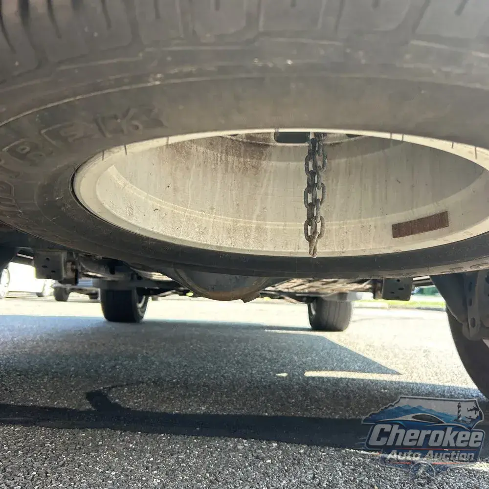 2019 Toyota Land Cruiser Base
