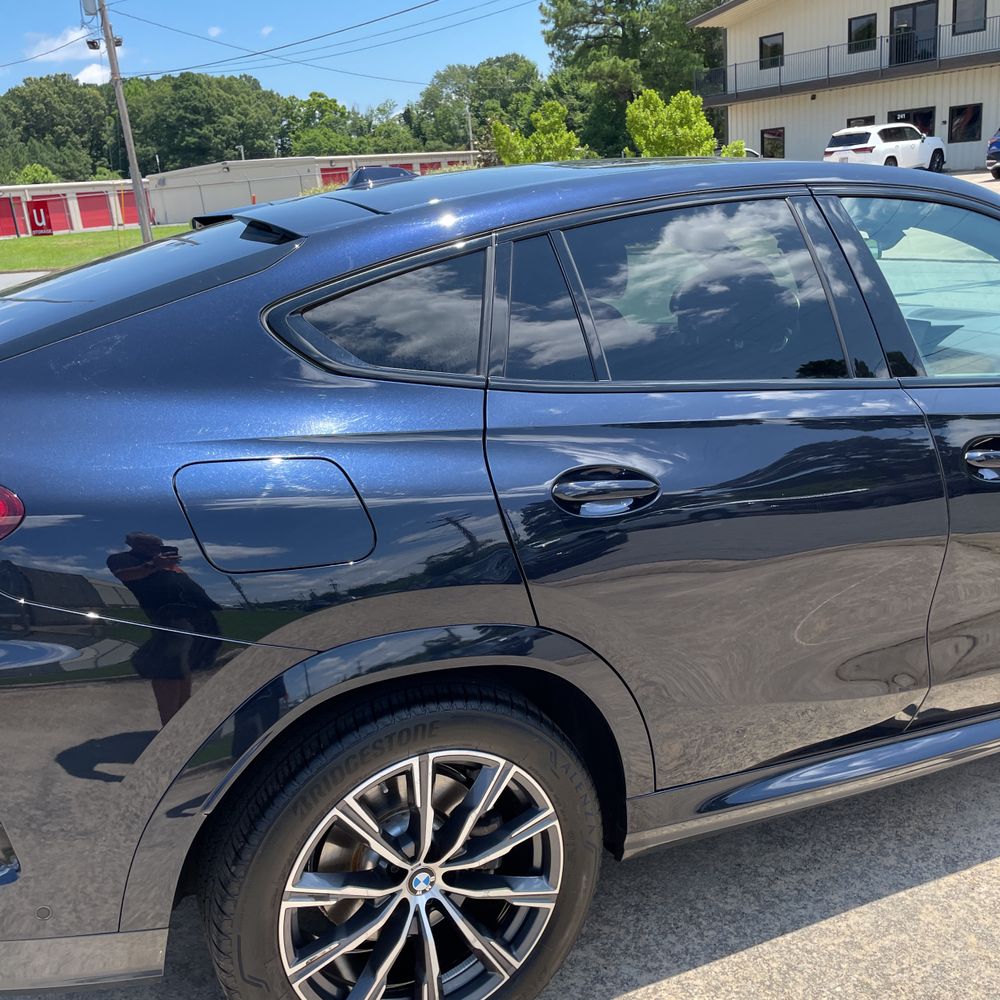 2025 BMW X6 XDrive40i