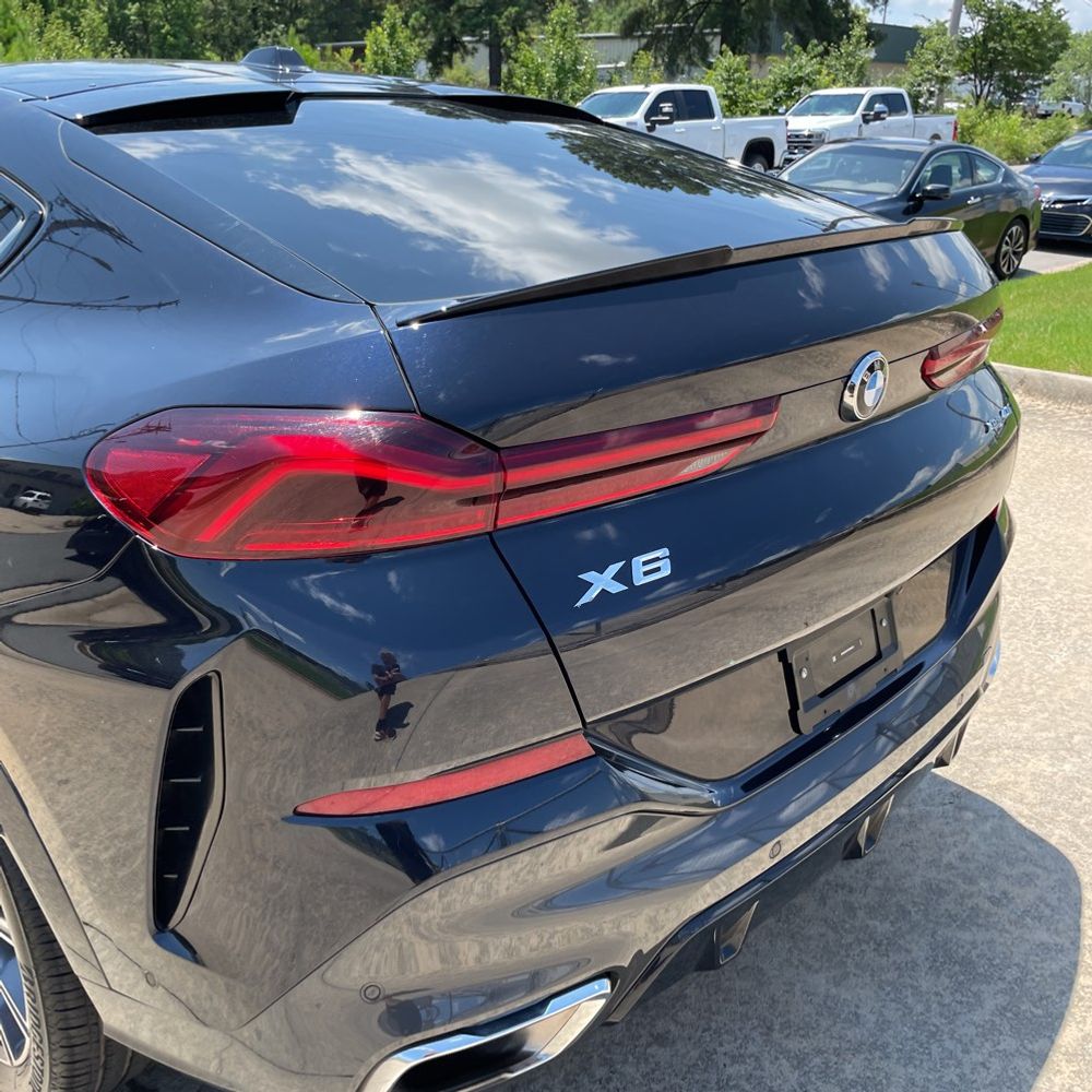 2025 BMW X6 XDrive40i