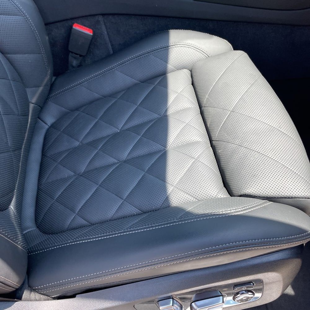 2025 BMW X6 XDrive40i