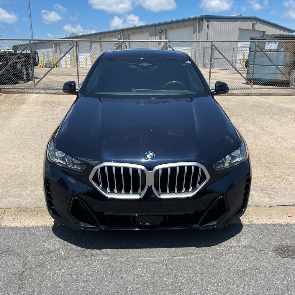 2025 BMW X6 XDrive40i