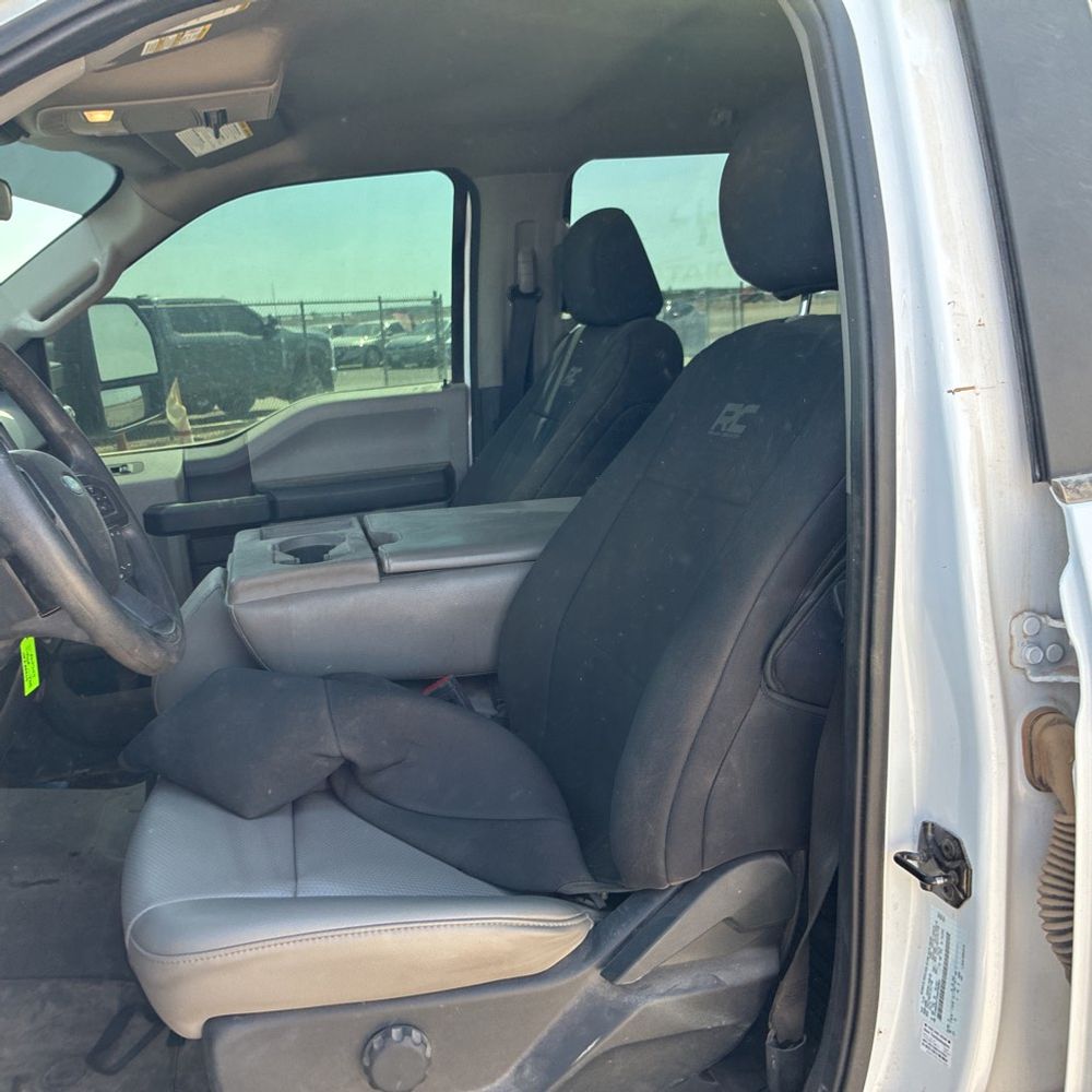 2022 Ford F-350 Super Duty XL