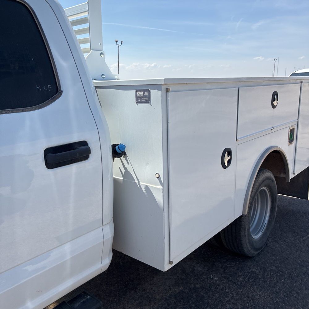 2022 Ford F-350 Super Duty XL