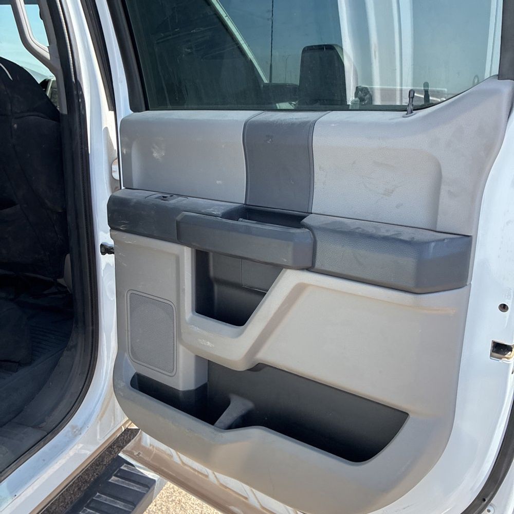 2022 Ford F-350 Super Duty XL