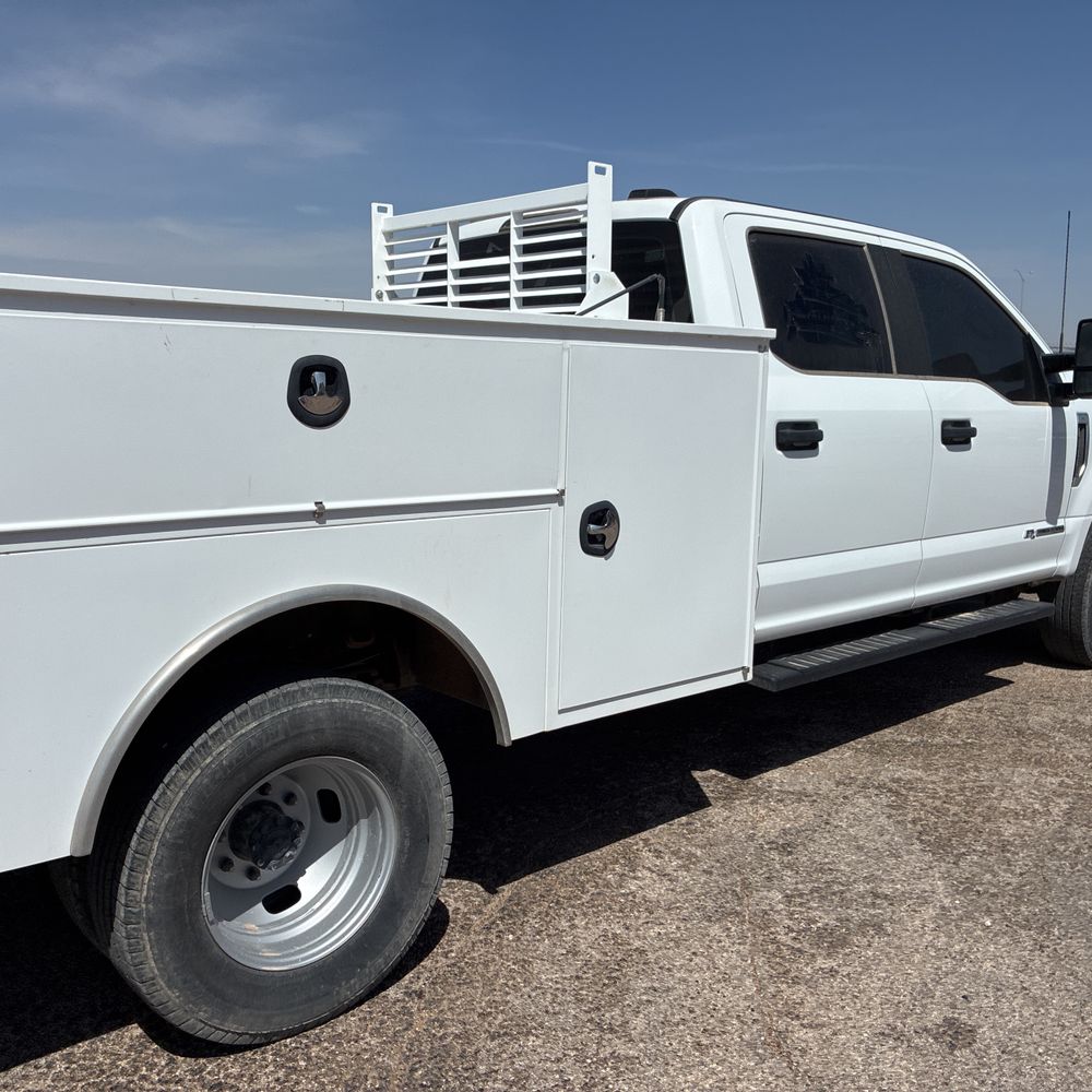 2022 Ford F-350 Super Duty XL