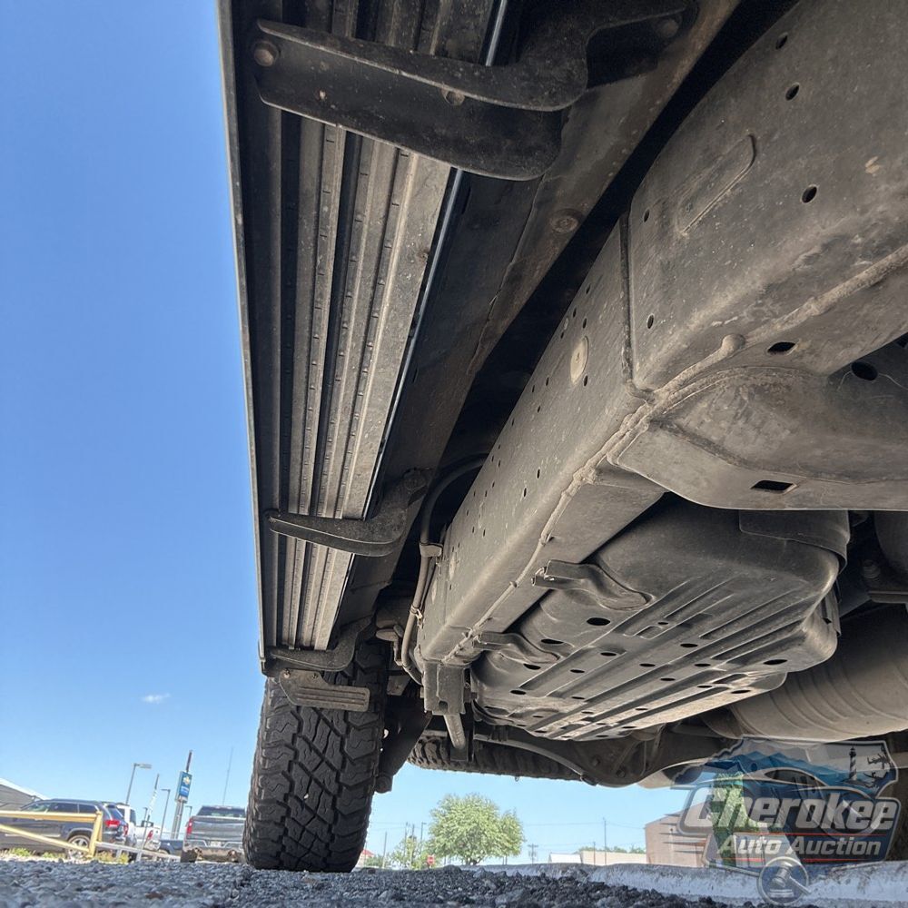 2016 Toyota Land Cruiser Base