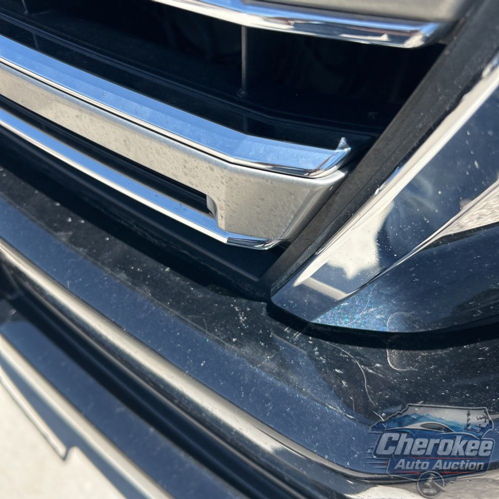2016 Toyota Land Cruiser Base