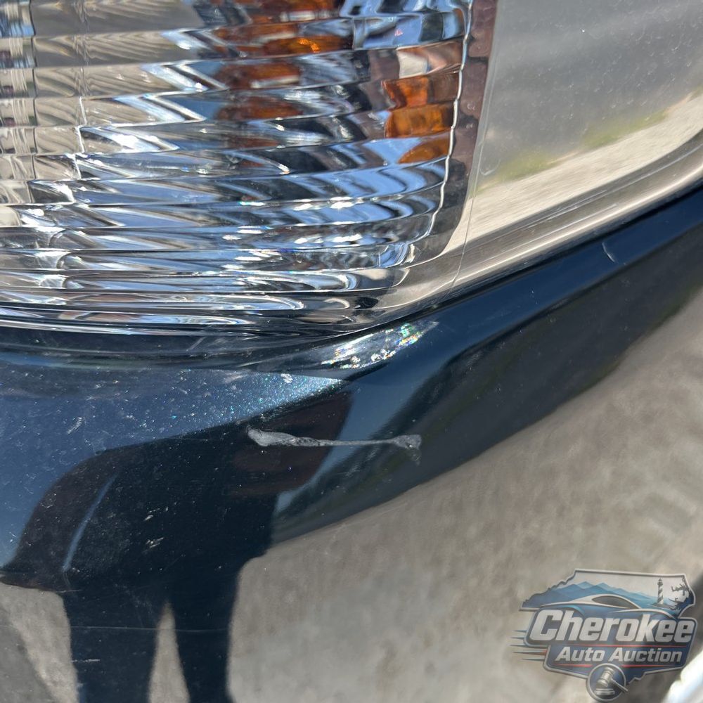 2016 Toyota Land Cruiser Base