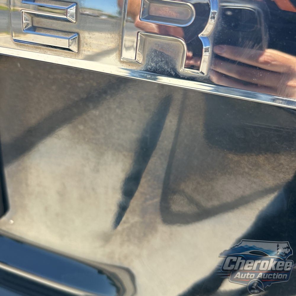 2016 Toyota Land Cruiser Base
