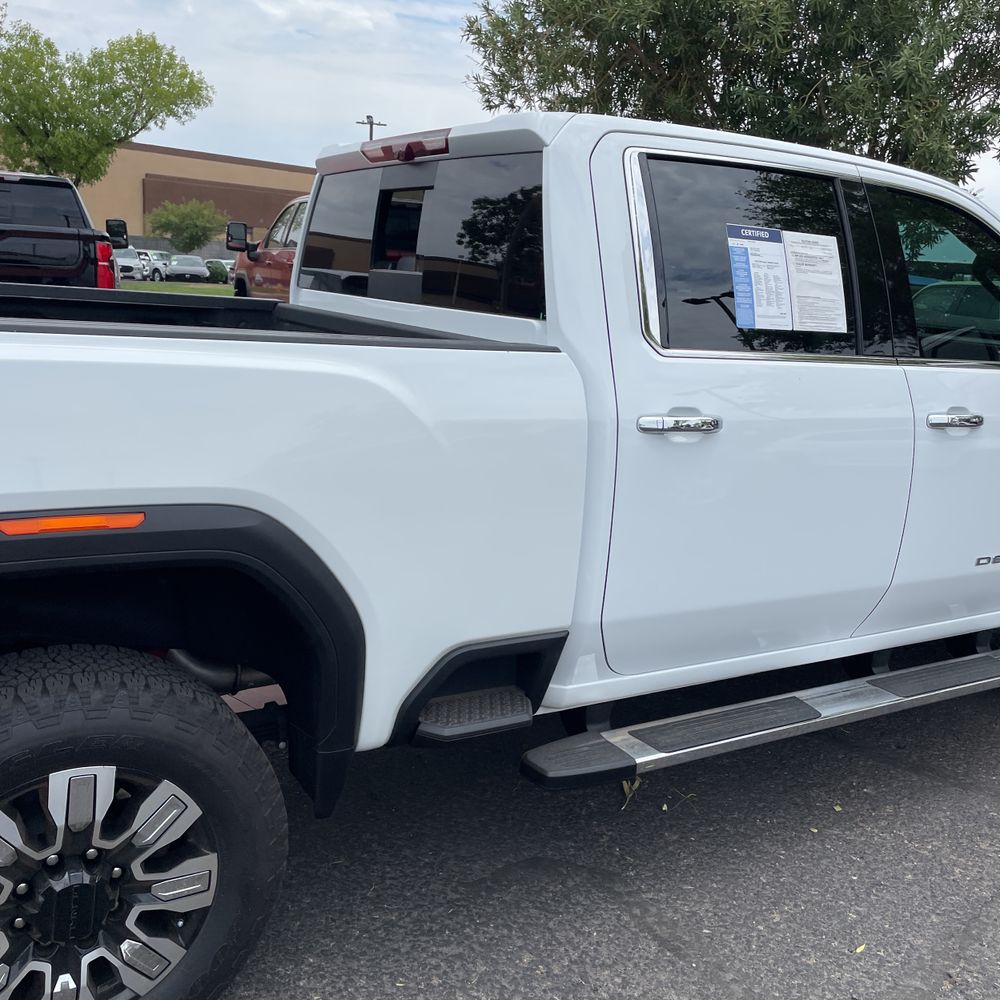 2024 GMC Sierra 2500HD Denali