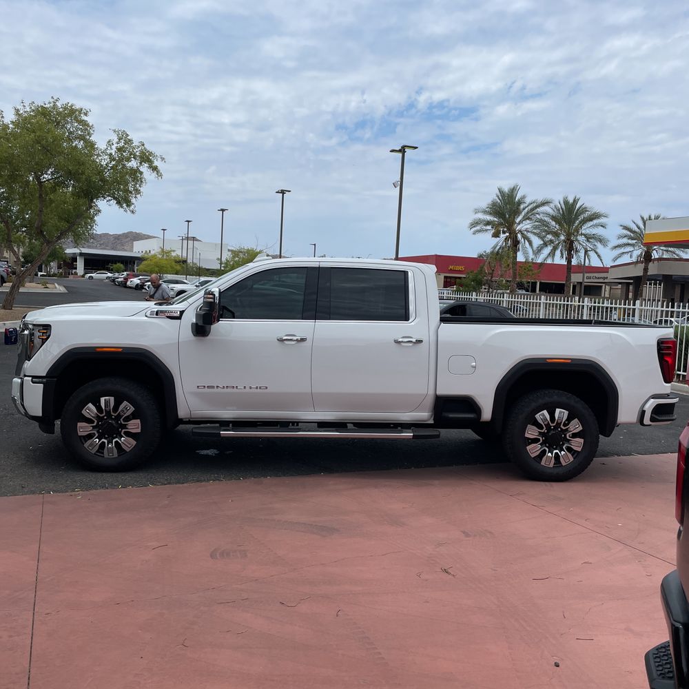 2024 GMC Sierra 2500HD Denali