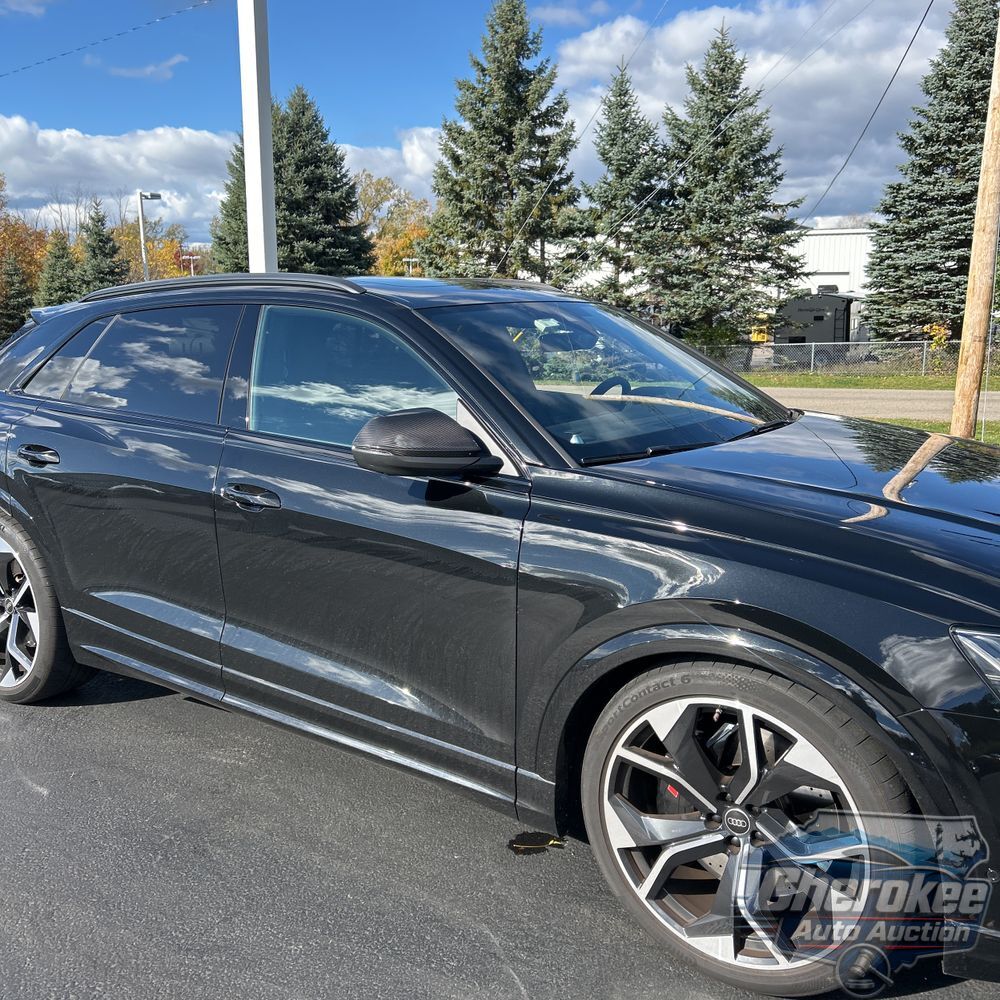 2024 Audi RS Q8 Base