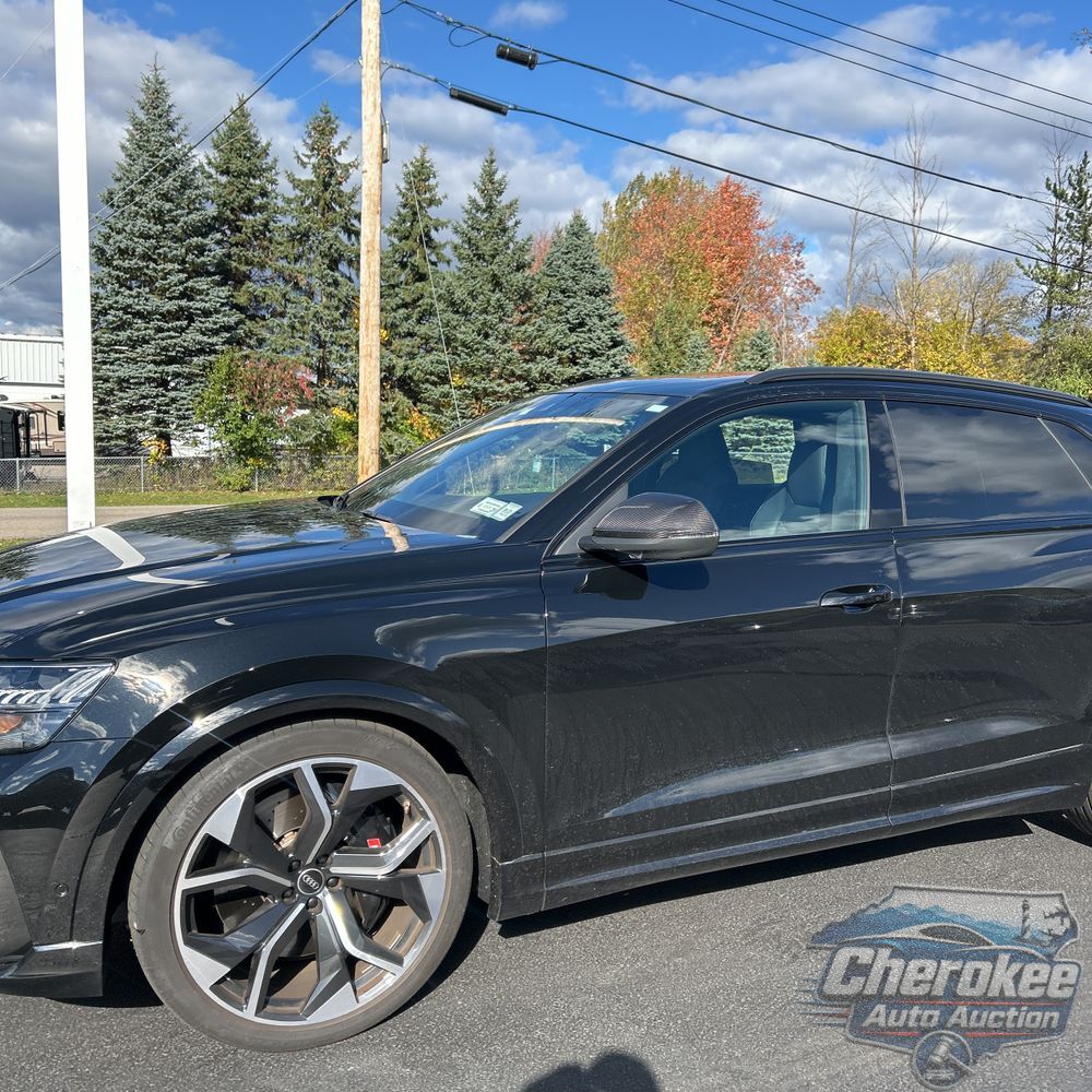 2024 Audi RS Q8 Base