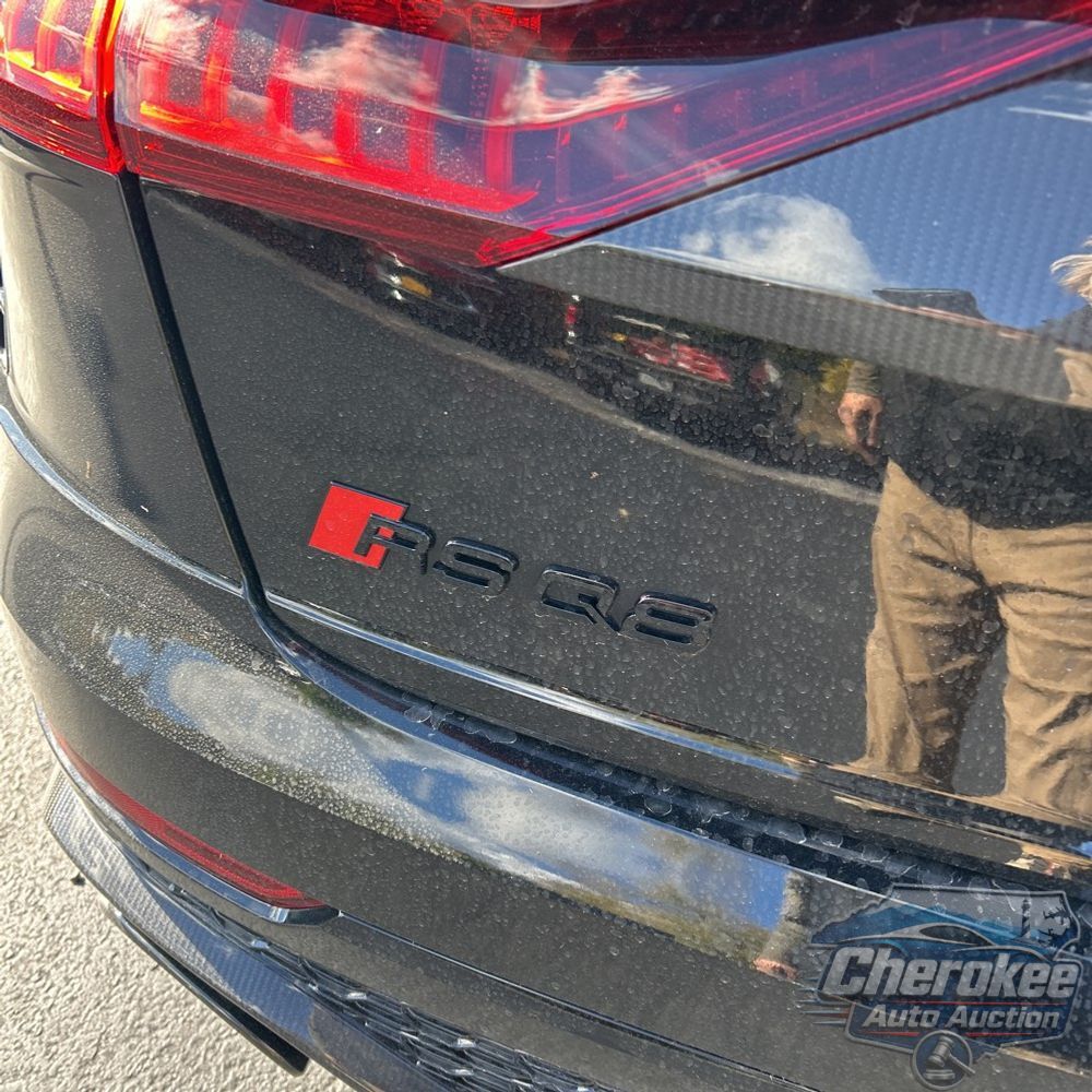 2024 Audi RS Q8 Base