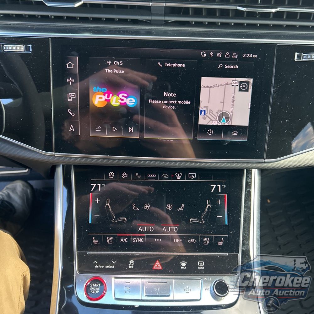 2024 Audi RS Q8 Base
