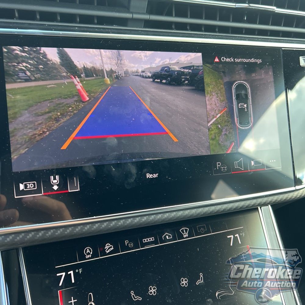 2024 Audi RS Q8 Base