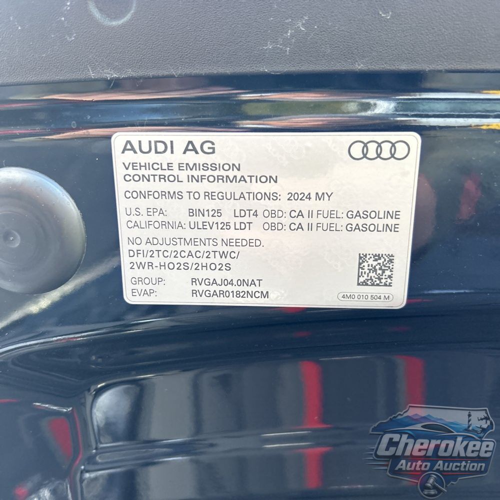 2024 Audi RS Q8 Base