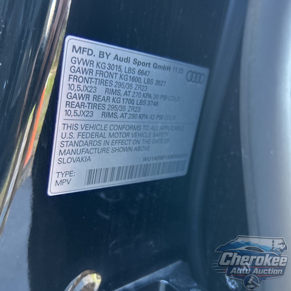 2024 Audi RS Q8 Base
