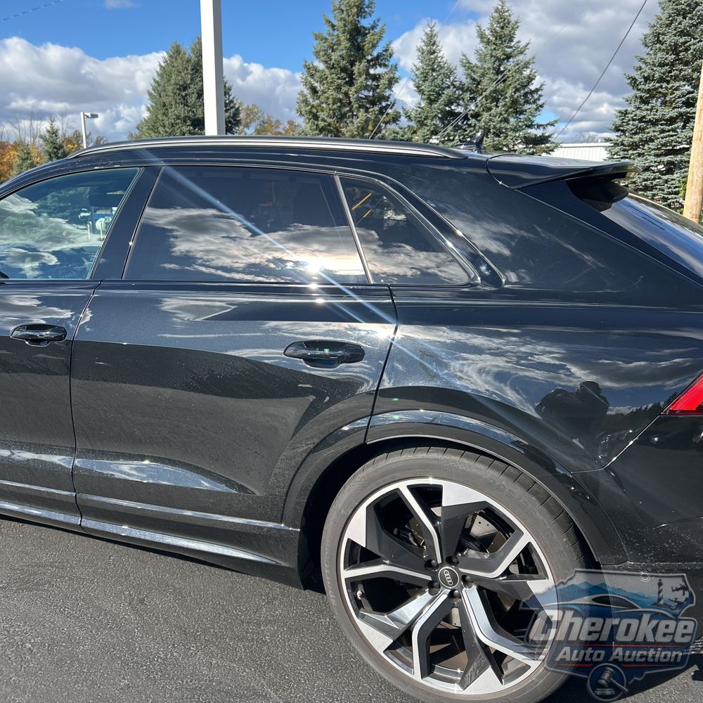 2024 Audi RS Q8 Base
