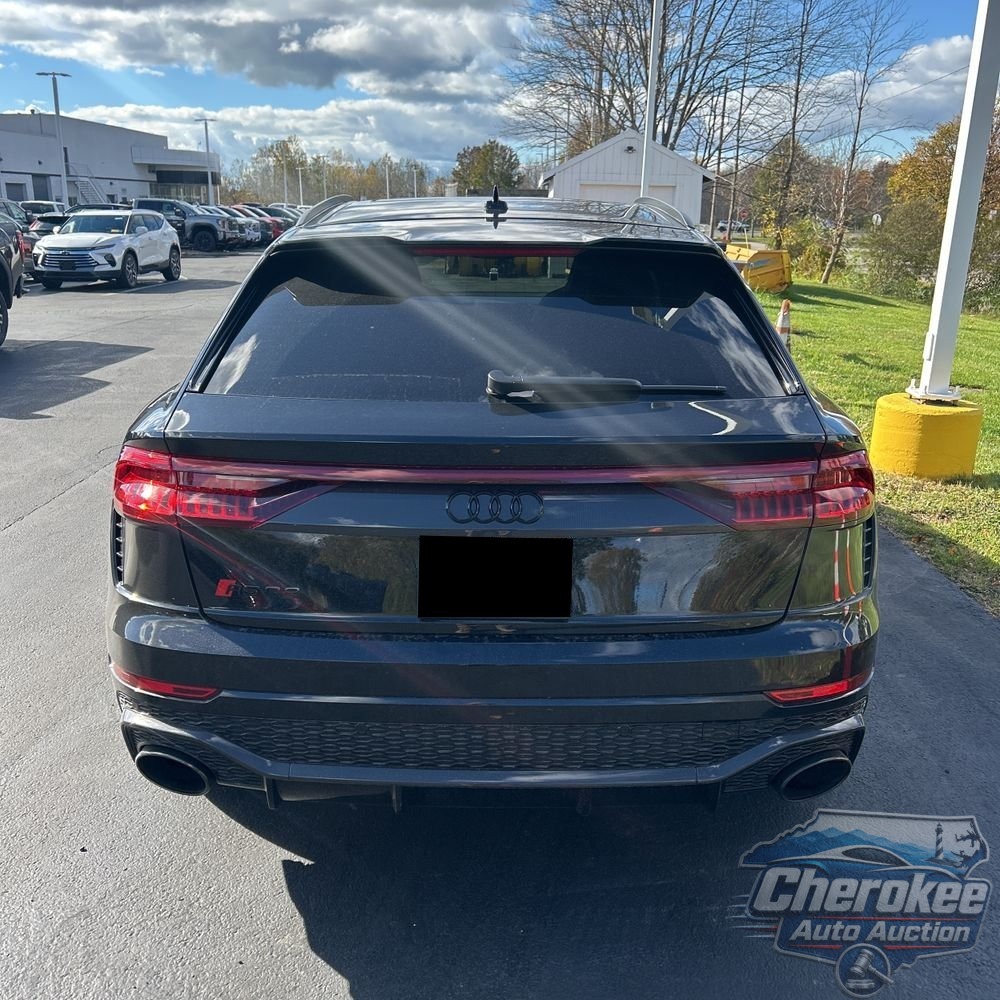 2024 Audi RS Q8 Base