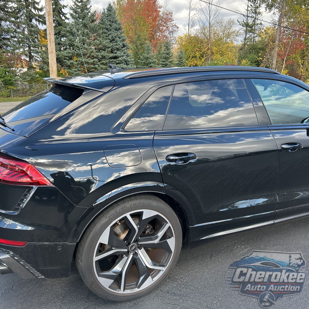 2024 Audi RS Q8 Base