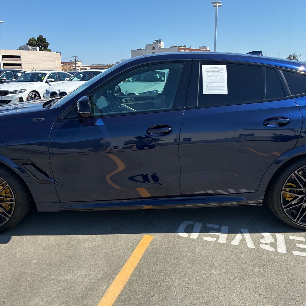 2022 BMW X6 M