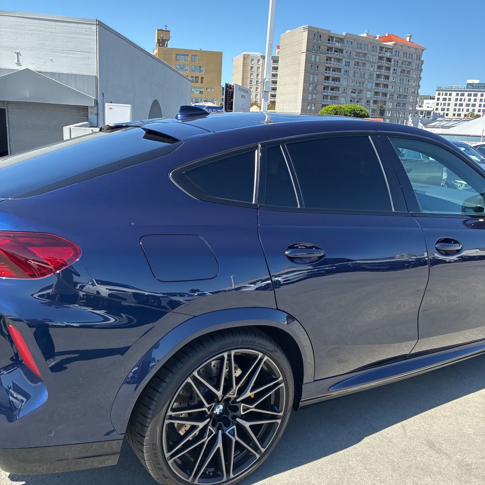 2022 BMW X6 M